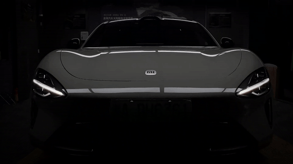 luminous-automobile-murals-car-glow-murals